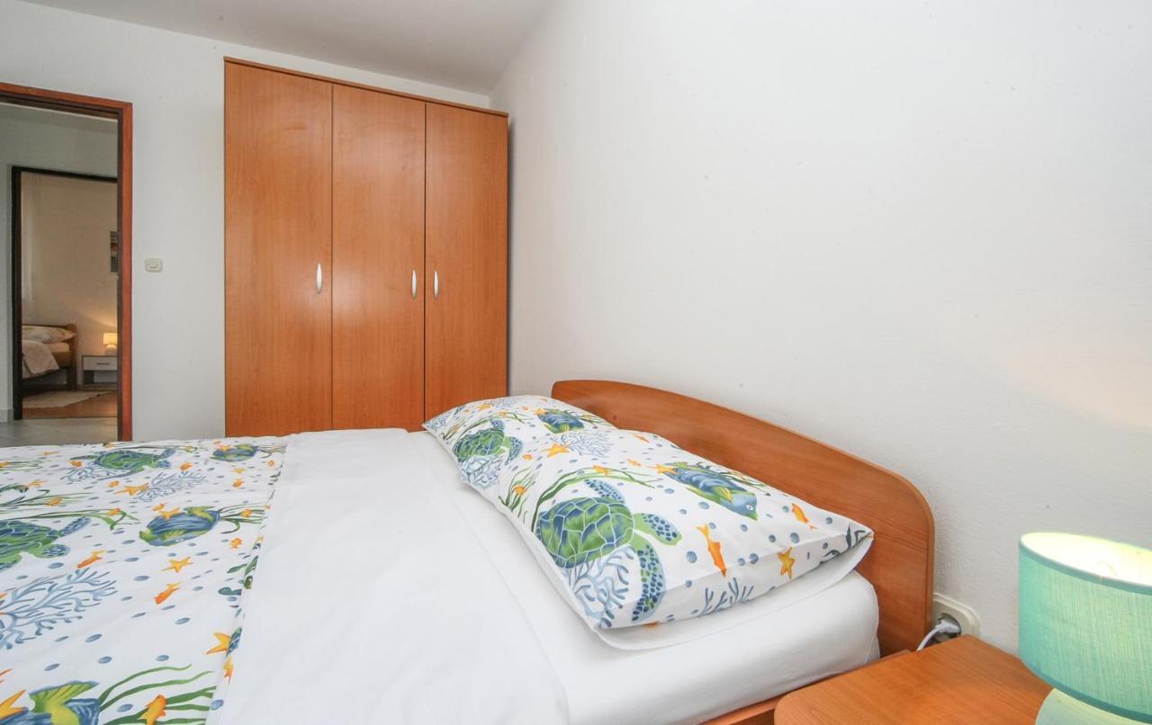 Apartments Mond Gornji Karin Bagian luar foto