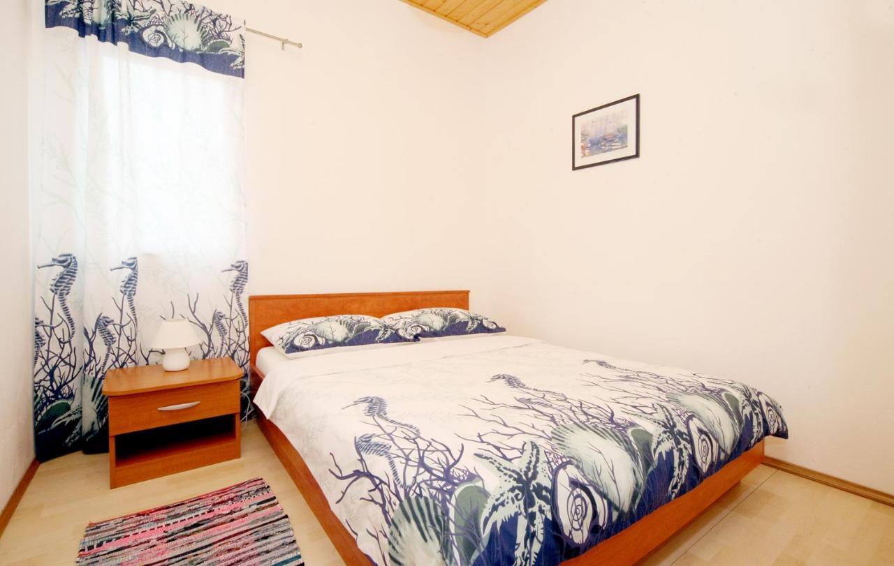Apartments Mond Gornji Karin Bagian luar foto