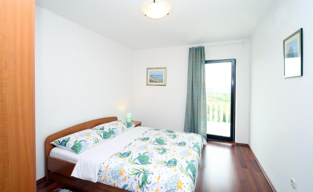 Apartments Mond Gornji Karin Bagian luar foto