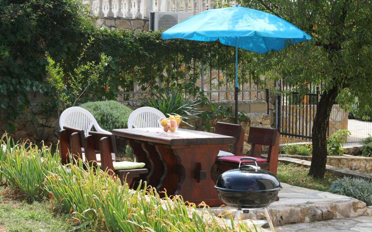 Apartments Mond Gornji Karin Bagian luar foto